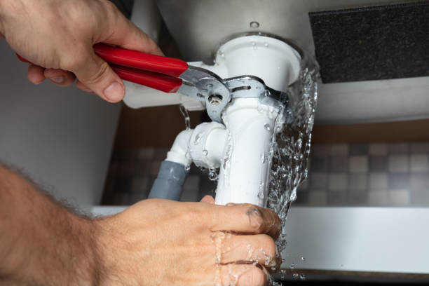 Best 24/7 water damage repair  in New Castle, IN